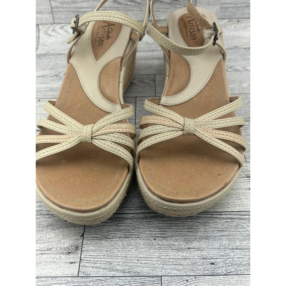 Clarks Artisan Collection Wedge Sandals Adjustable Strap Beige Size‎ 9M
